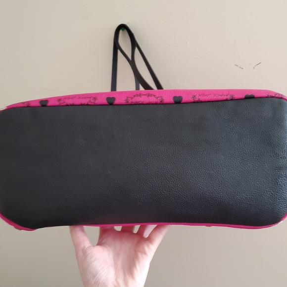 Betsey Johnson pink tote w/gold studs HOT!! - Picture 8 of 8